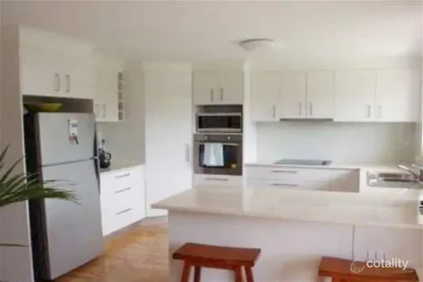Property photo of 19 Culla Culla Street Battery Hill QLD 4551