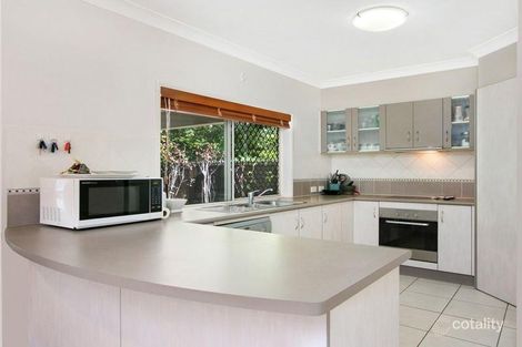 Property photo of 33 Chesterfield Close Brinsmead QLD 4870