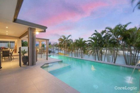 Property photo of 27 Beverley Crescent Broadbeach Waters QLD 4218