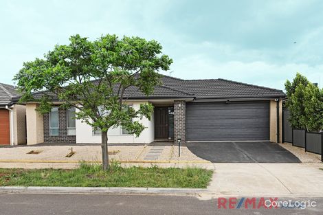 Property photo of 24 Vetiver Avenue Truganina VIC 3029