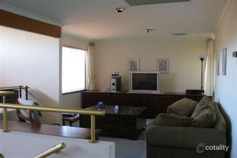Property photo of 2/135 Labouchere Road Como WA 6152