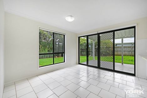 Property photo of 2/37 Highgrove Drive Highfields QLD 4352