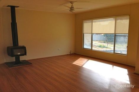 Property photo of 10 Down Street Wandering WA 6308