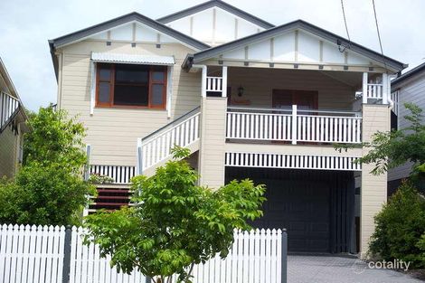 36 Whitworth Rd, Cannon Hill, QLD 4170