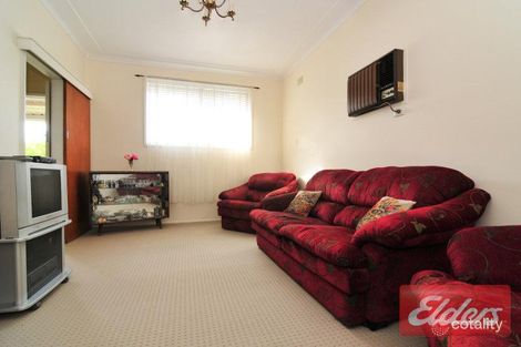 Property photo of 8 Favell Street Toongabbie NSW 2146