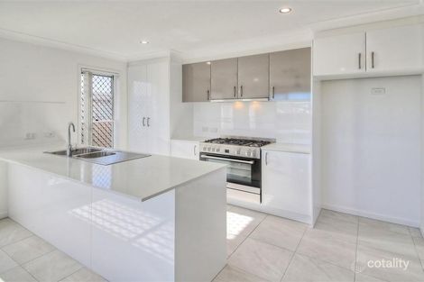 Property photo of 20 Strata Circuit Yarrabilba QLD 4207