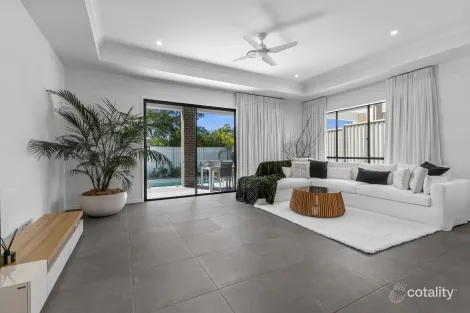 Property photo of 17B Mattocks Burleigh Waters QLD 4220
