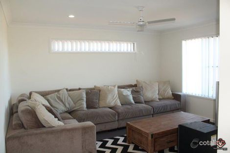 25 Blaxland Rd, Urraween, QLD 4655