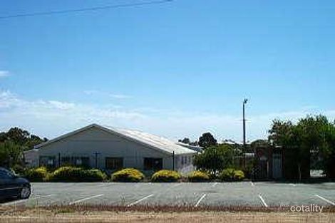 8 Kelly St, Orana, WA 6330