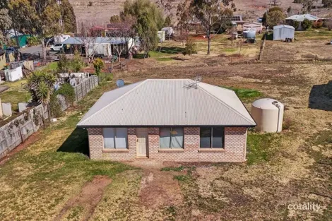 Property photo of 52 Phipps Drive Meringandan West QLD 4352