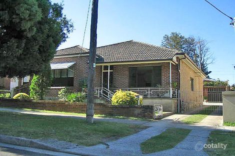 6 Massey St, Carlton, NSW 2218