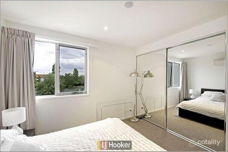 Property photo of 76 Leichhardt Street Griffith ACT 2603