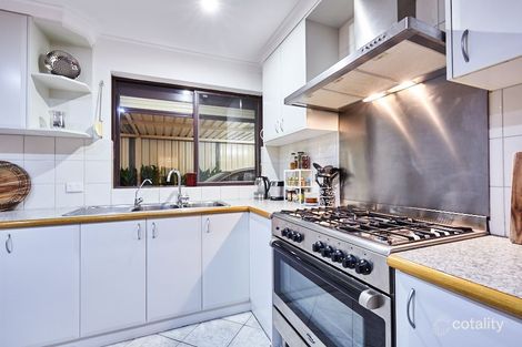 Property photo of 6 Sparrow Way Spearwood WA 6163
