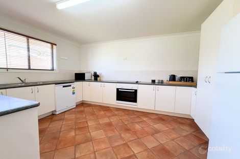 Property photo of 8 Farrer Street Parkes NSW 2870