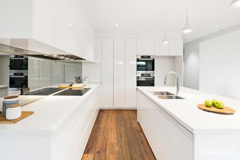 Property photo of 211 Bluff Road Sandringham VIC 3191