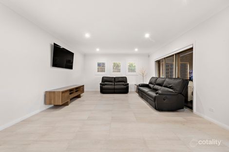 Property photo of 12 Magnolia Close Fletcher NSW 2287