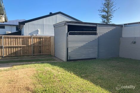 Property photo of 2/3 Moreton Avenue Redcliffe QLD 4020