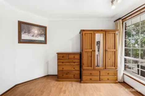 Property photo of 40 Mariners Drive Surrey Downs SA 5126