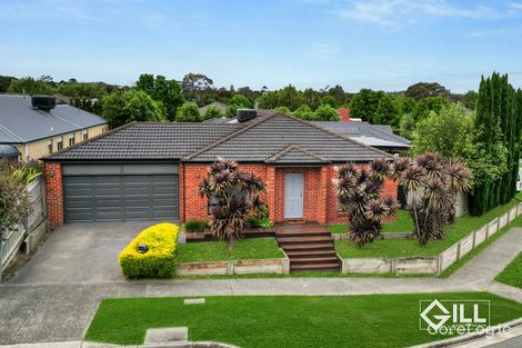 Property photo of 2 Stefan Drive Berwick VIC 3806
