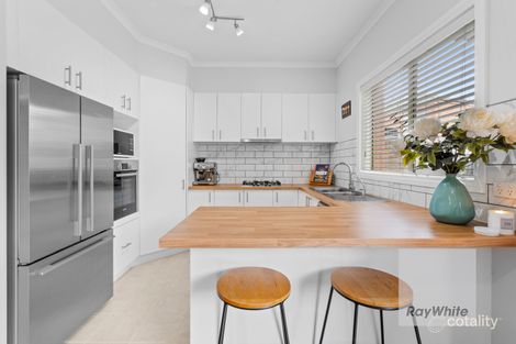 Property photo of 20 Redbark Hill Circuit South Morang VIC 3752