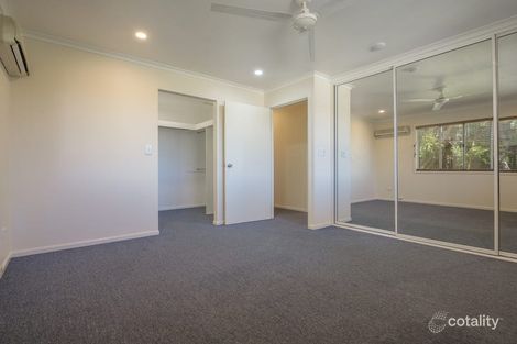 Property photo of 18 Cypress Close Kin Kora QLD 4680