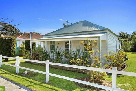 Property photo of 20 Lysaght Street North Wollongong NSW 2500