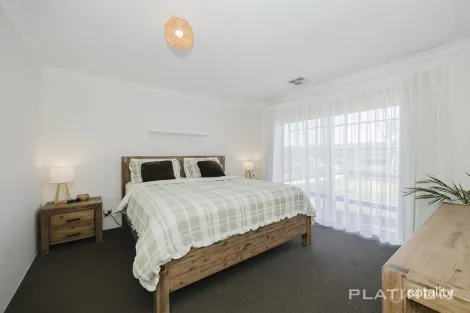 Property photo of 54 Chesham Rise Alkimos WA 6038