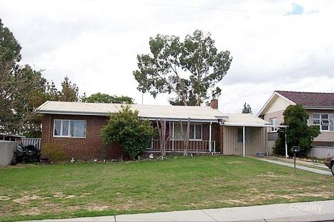 23 Frederic St, Koongamia, WA 6056