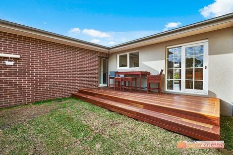 Property photo of 1/15 Matlock Road Wantirna South VIC 3152