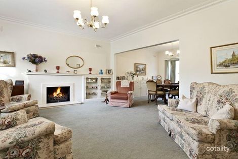 Property photo of 32 Wingan Avenue Camberwell VIC 3124