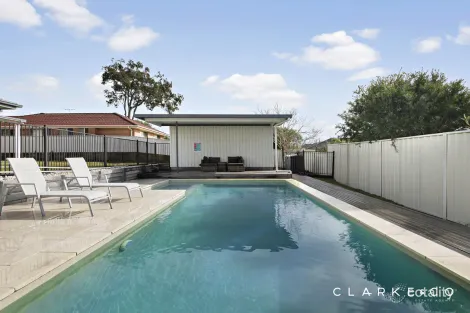 Property photo of 23 Lemonwood Circuit Thornton NSW 2322