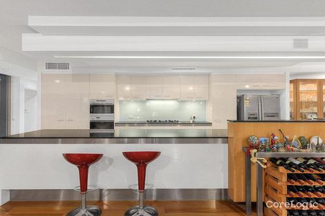 Property photo of 14/98 Thorn Street Kangaroo Point QLD 4169