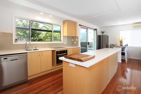 8 Collier Ave, Biggera Waters, QLD 4216