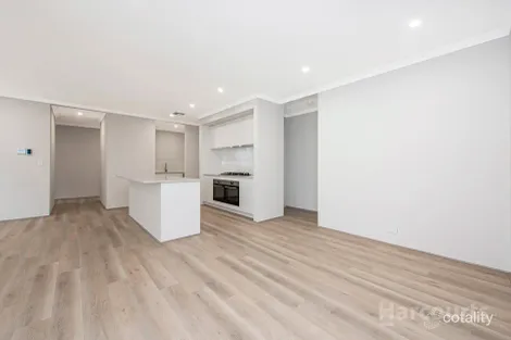 Property photo of 13 Larcom Road Lakelands WA 6180