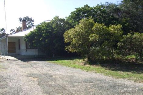 16 Mills Rd W, Martin, WA 6110