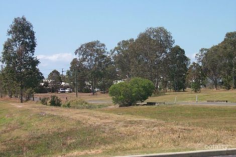 18 Stephenson St, Scarness, QLD 4655