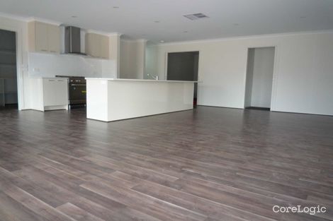 Property photo of 69 Swanson Boulevard Strathfieldsaye VIC 3551