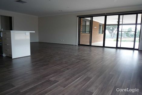 Property photo of 69 Swanson Boulevard Strathfieldsaye VIC 3551