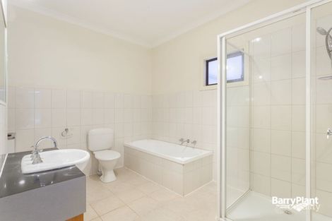 Property photo of 2/73 Ladd Street Watsonia VIC 3087