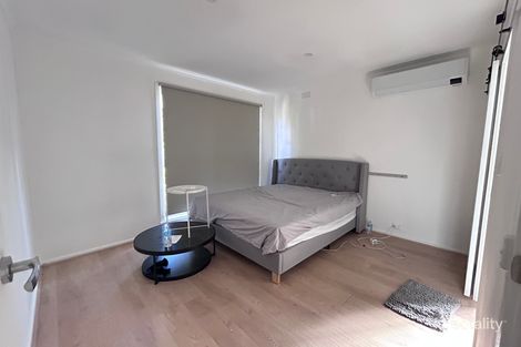 Property photo of 17 Snowden Drive Glen Waverley VIC 3150