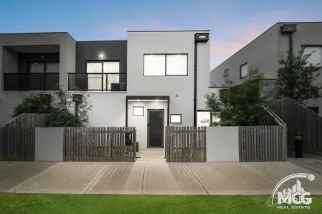 38 Gordons Rd, South Morang, VIC 3752