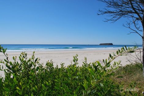 Property photo of 7 Letitia Road Fingal Head NSW 2487