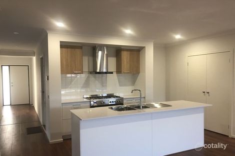 Property photo of 8 Pablo Drive Clyde North VIC 3978