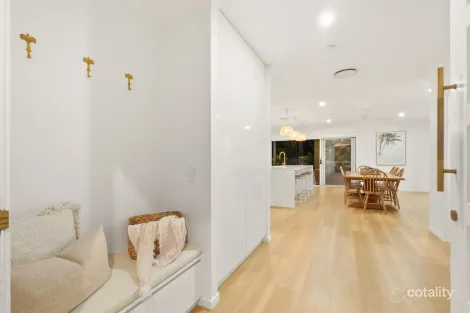Property photo of 69 Burrendong Road Coombabah QLD 4216