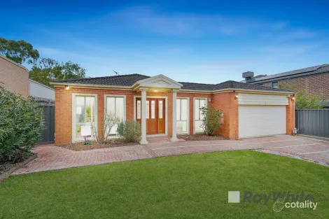 Property photo of 24 Erica Close Endeavour Hills VIC 3802