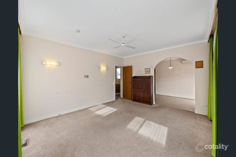 Property photo of 1 Swindon Grove McKinnon VIC 3204