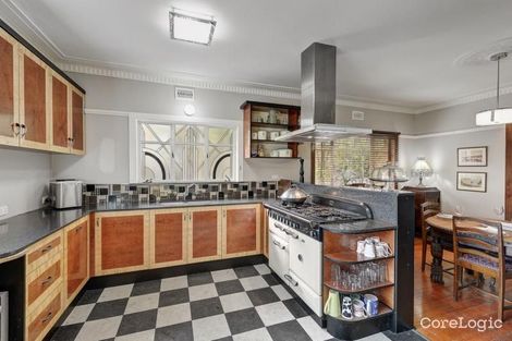 Property photo of 140 Greythorn Road Balwyn North VIC 3104