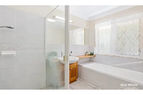 Property photo of 32 Caroline Street Yeppoon QLD 4703