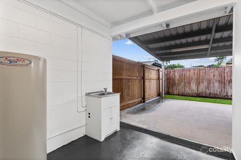 Property photo of 2/4-6 Leslie Street Mooroobool QLD 4870