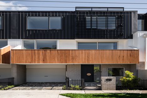 Property photo of 19 Centre Road Carnegie VIC 3163